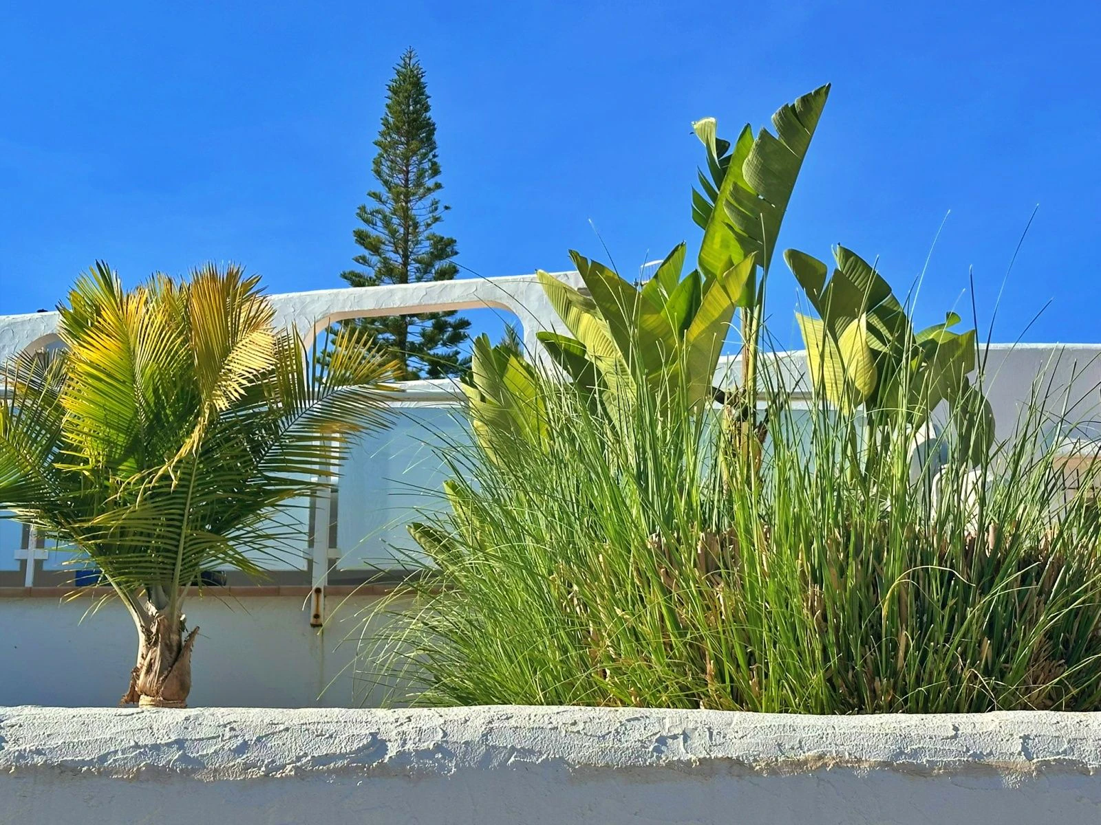 Villa con dos viviendas independientes, bonitas vistas al mar y a un paso de Moraira