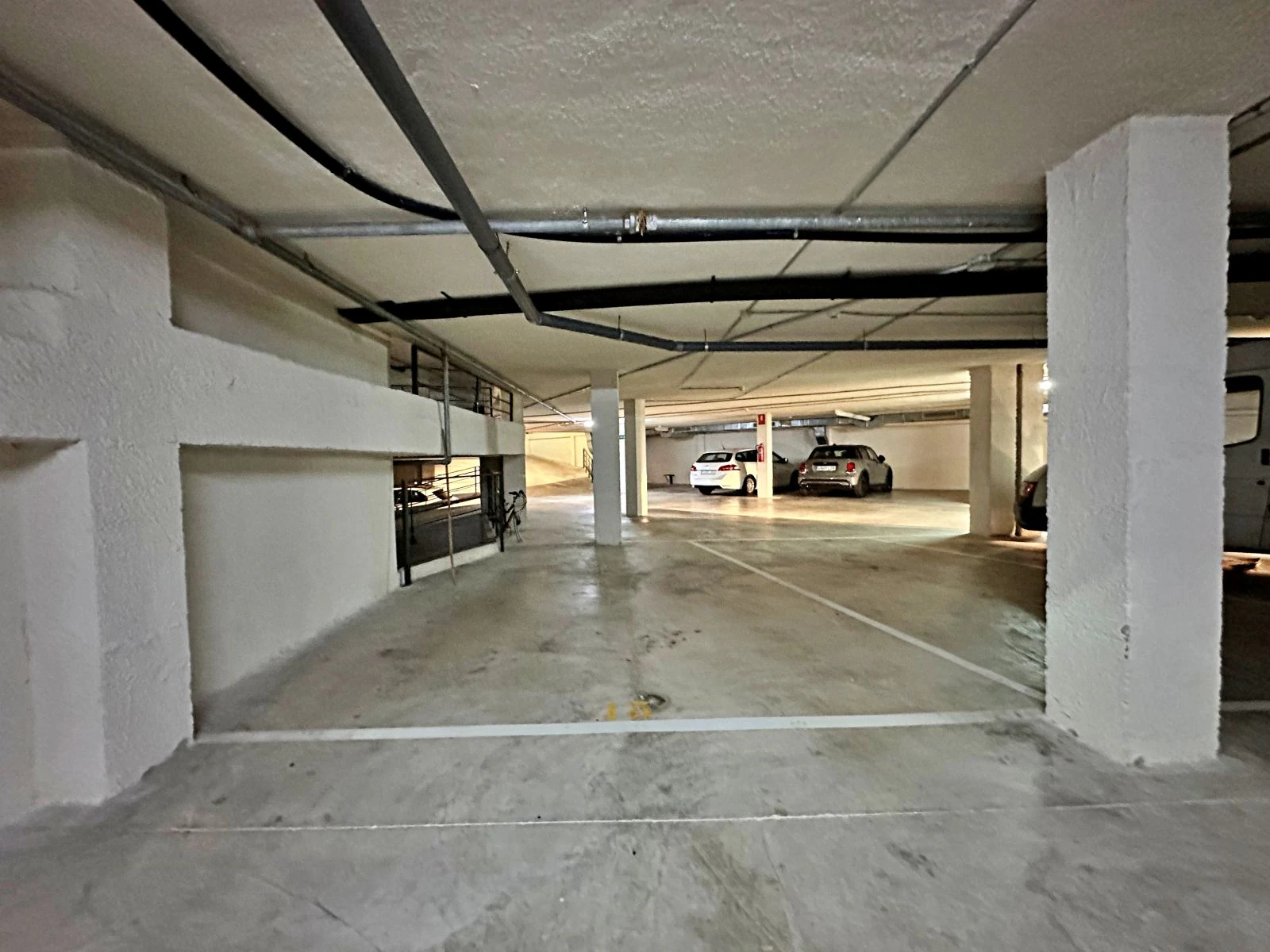 Parkeerplaats van 16 m2
