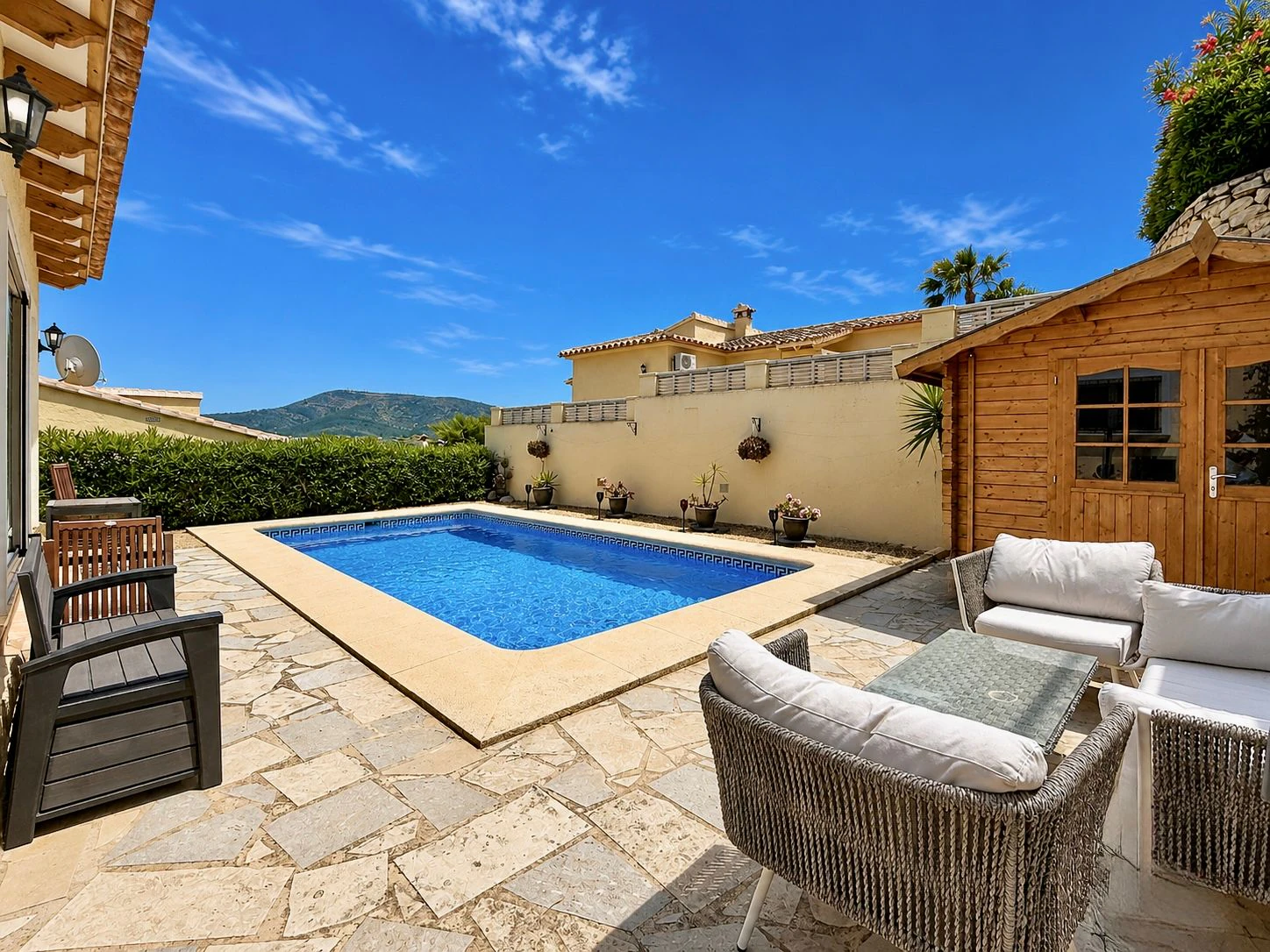 Bungalow en venta en Benitachell, Alicante: 3 dormitorios, 2 baños