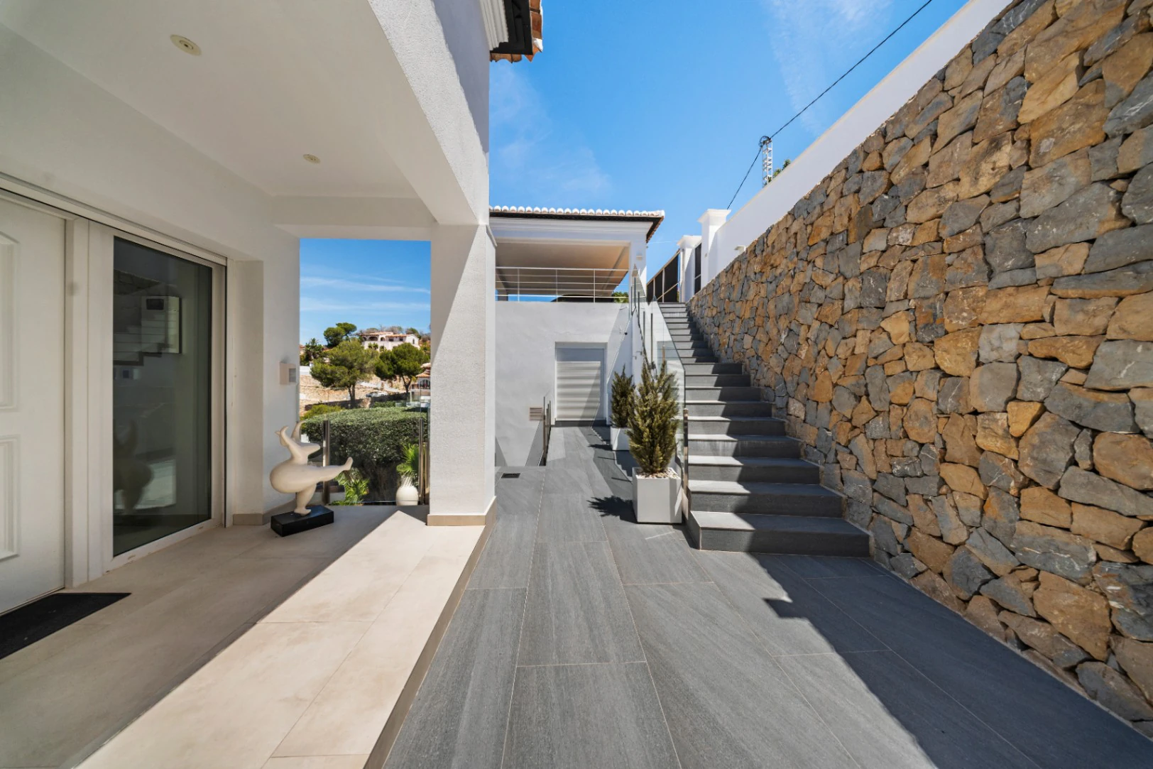 Villa de lujo en Moraira, 5 habitaciones, piscina privada  y vistas al mar y montaña