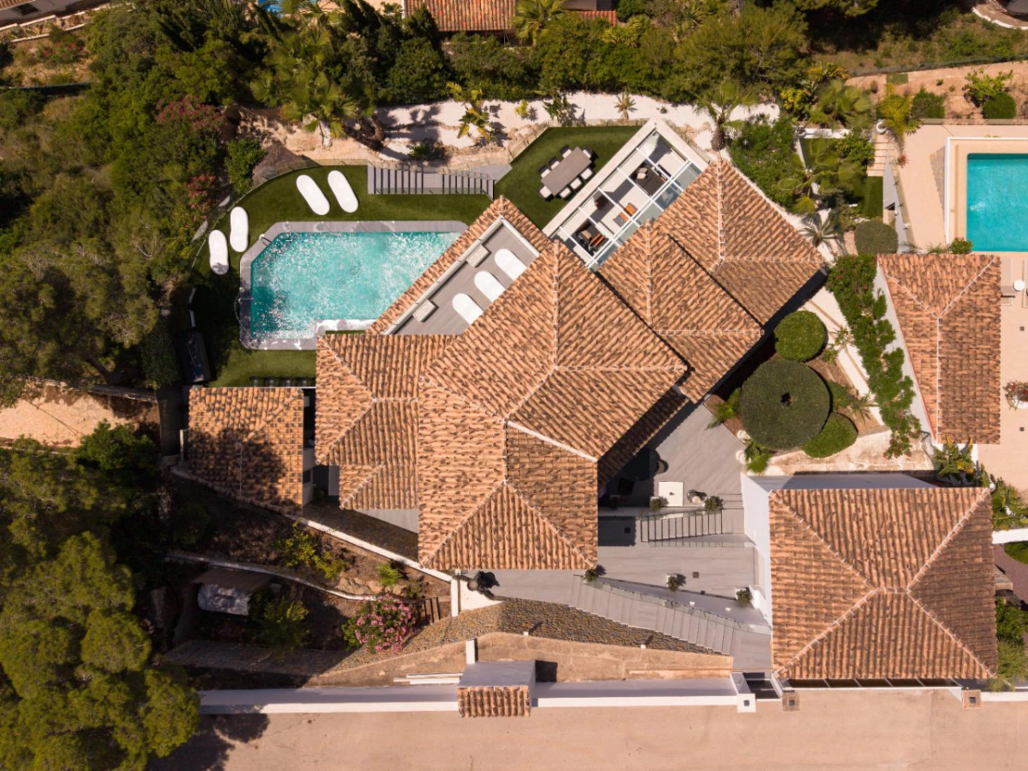 Villa de lujo en Moraira, 5 habitaciones, piscina privada  y vistas al mar y montaña