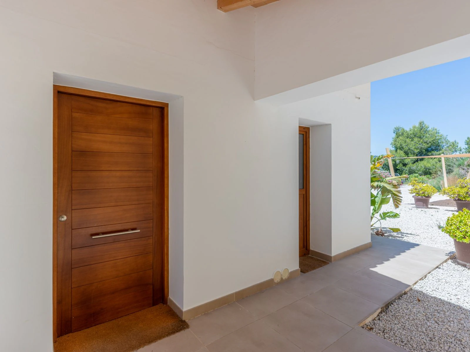 Moderna finca/villa off-grid con piscina y total privacidad en Benissa.