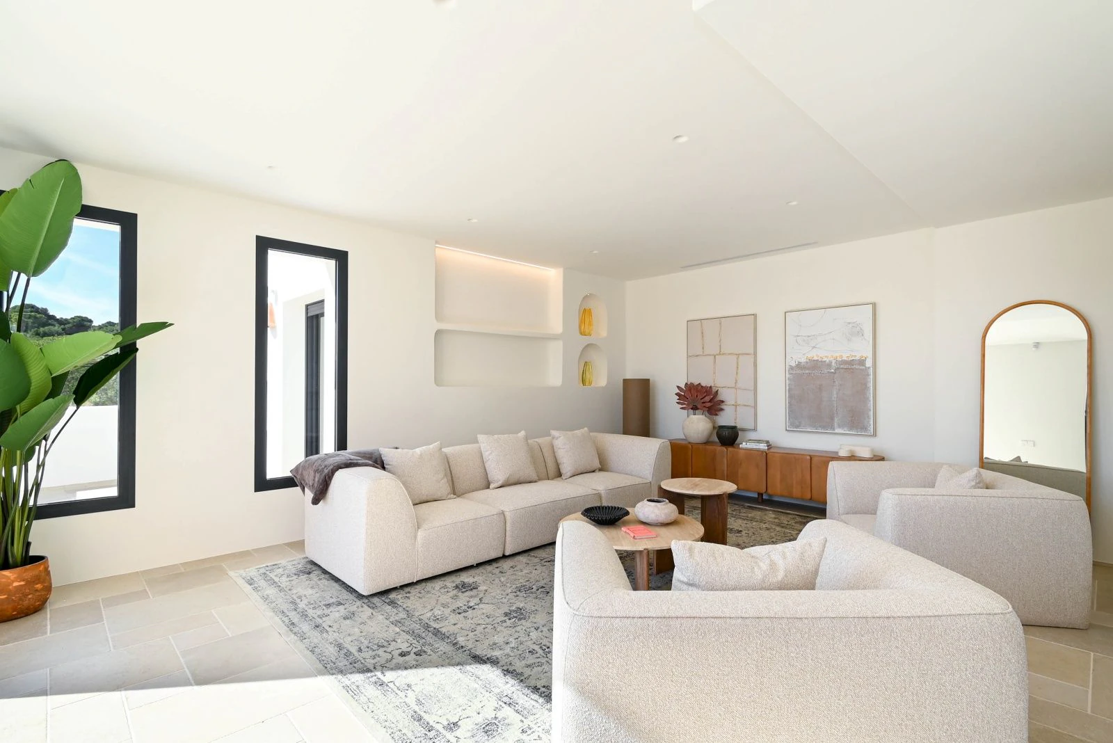 Villa Mediterránea de lujo de nueva construcción