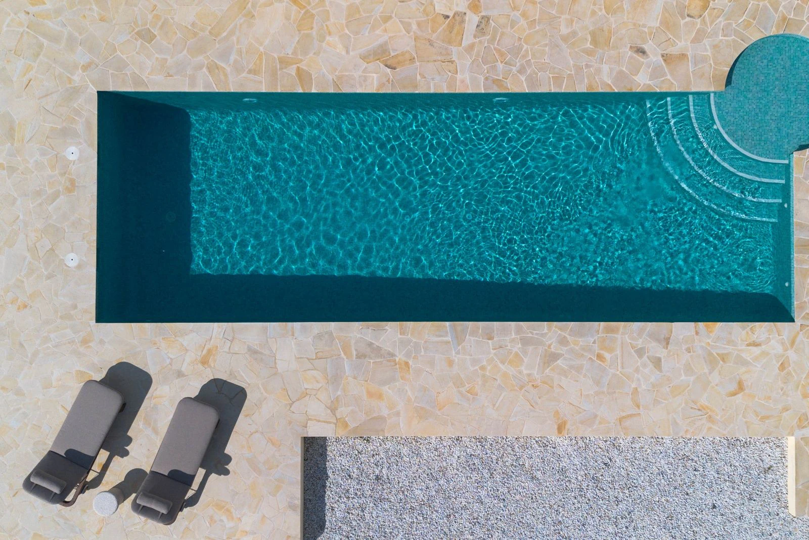 Villa Mediterránea de lujo de nueva construcción