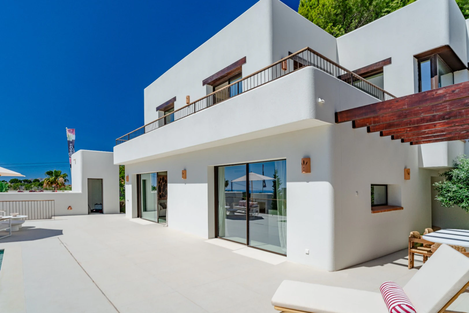Luxuriöse Doppelhaushälfte zum Verkauf in Moraira