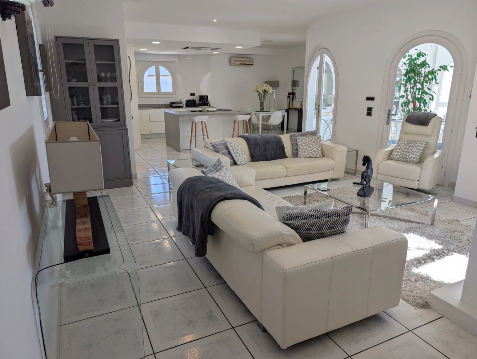 Schöne Villa mit Pool zu verkaufen in Moraira
