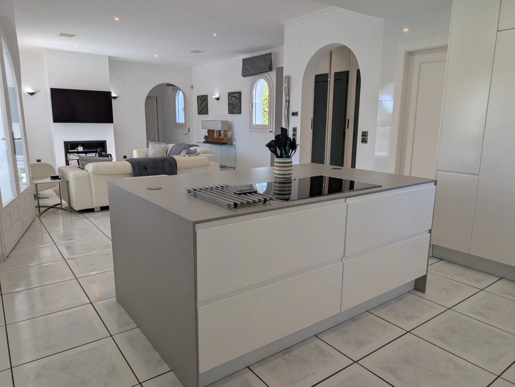 Schöne Villa mit Pool zu verkaufen in Moraira