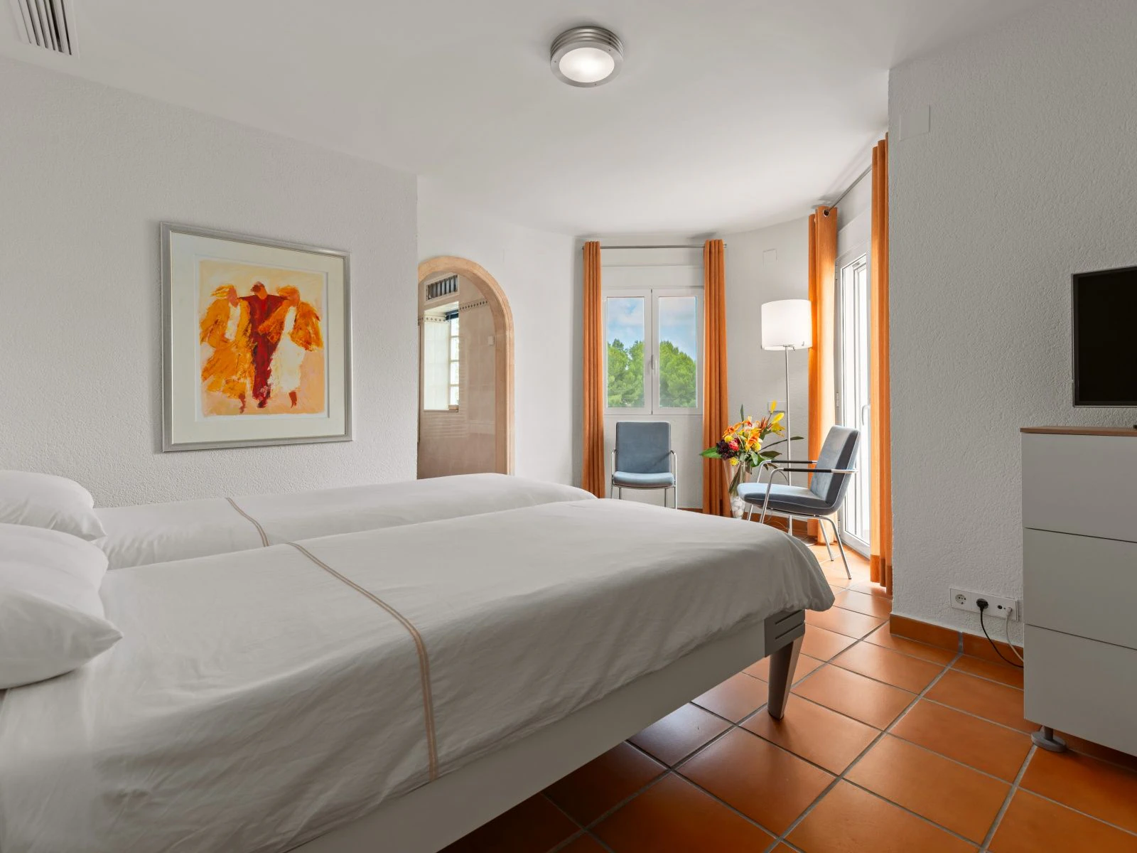 Royal Mediterranean villa with panoramic views of the Montgó, the golf course, and the Mediterranean Sea.