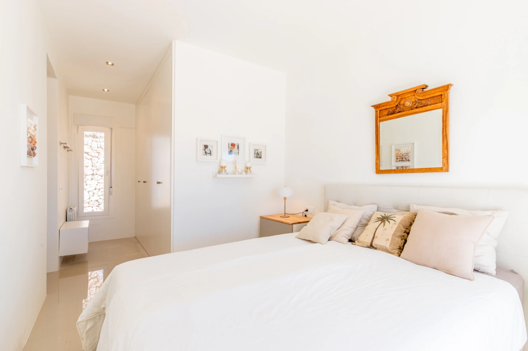Moderne Villa mit spektakulärem Meerblick zum Verkauf in Moraira