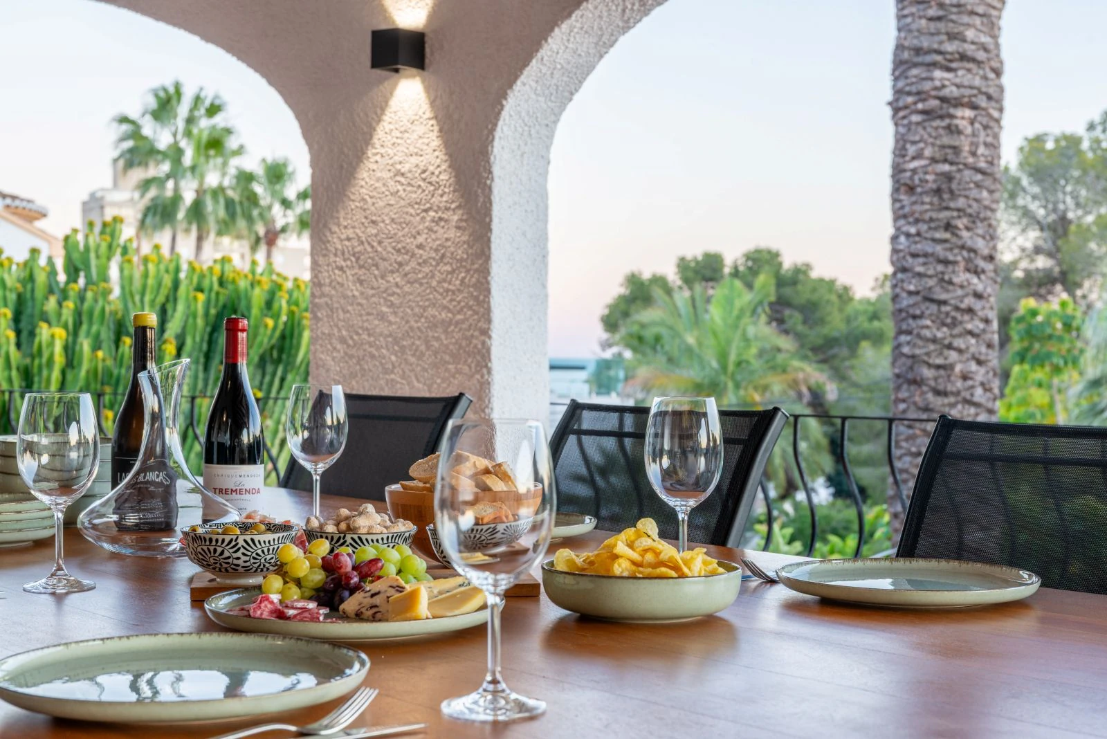 Prachtige villa met zeezicht op 600 meter van El Portet strand