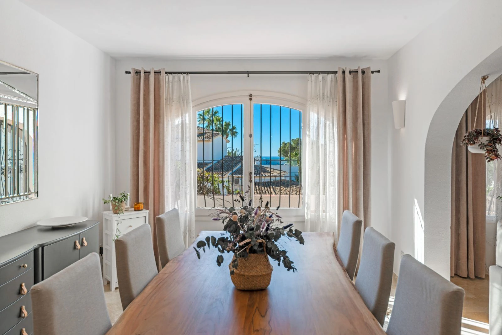 Prachtige villa met zeezicht op 600 meter van El Portet strand