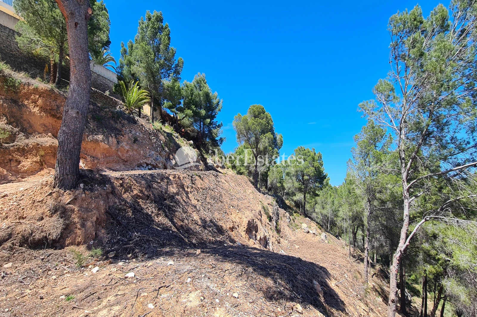 Parcela de 5150 m2 en Calpe, Oltamar