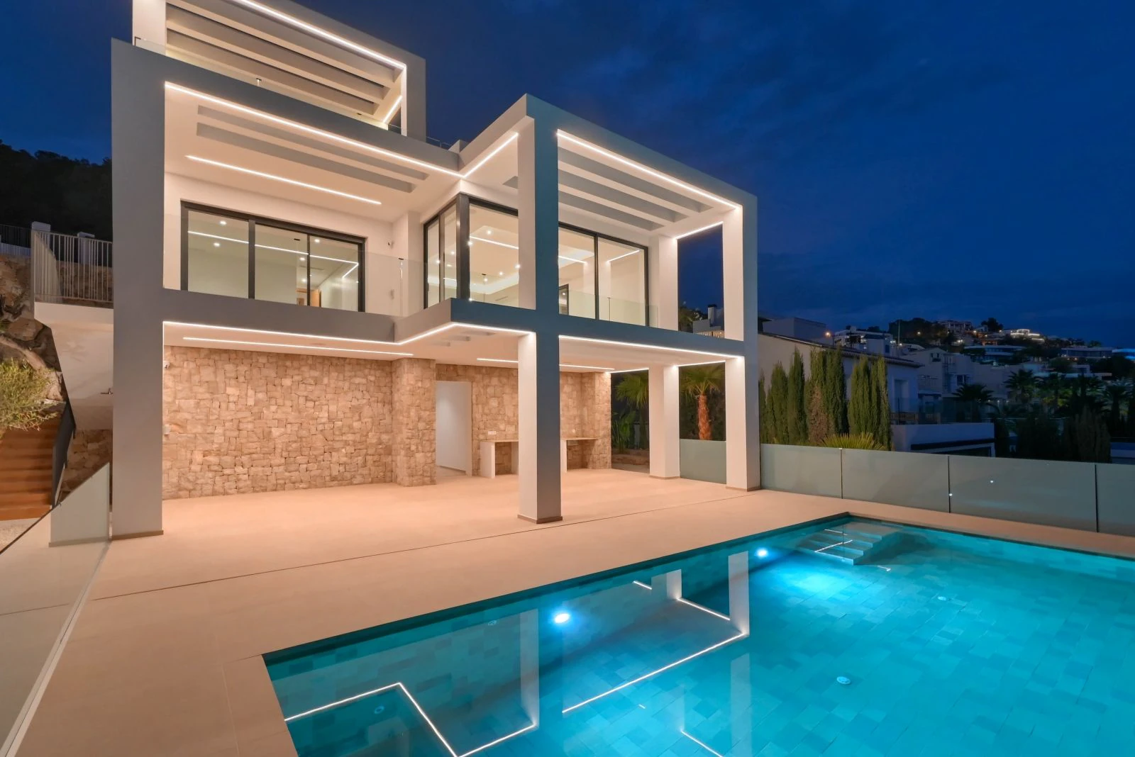 Villa de obra nueva en Benissa con impresionantes vistas al mar