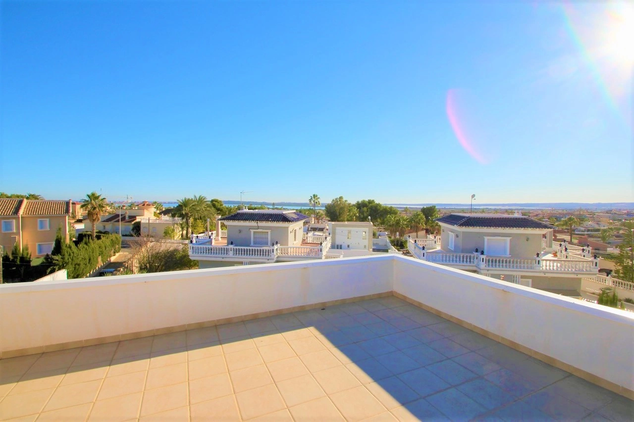 Chalet/Villa en venta en Rojales