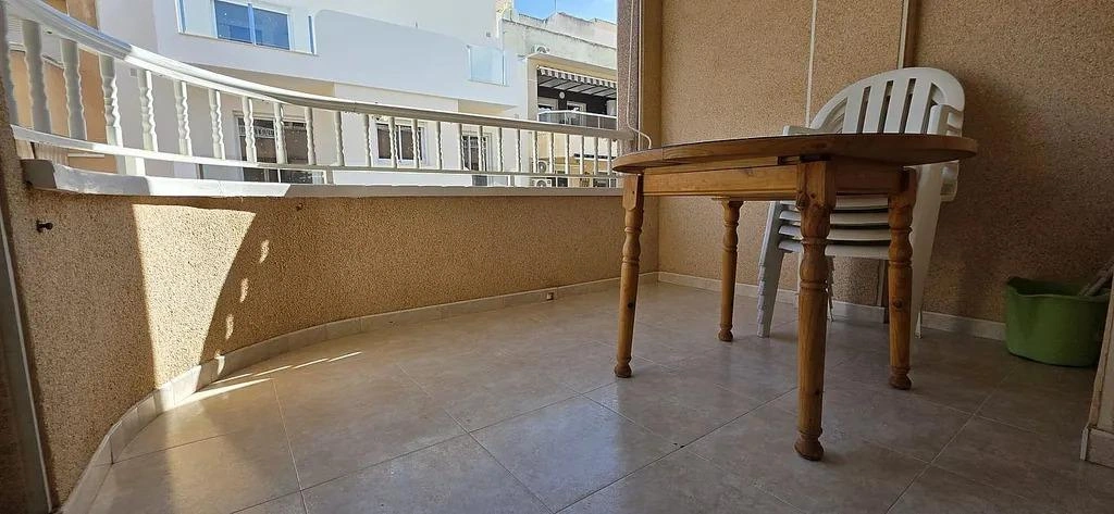 A 5O METROS PLAYA LOCOS 2 HABS 2 BAÑOS GRAN TERRAZA 154.000€!!!!