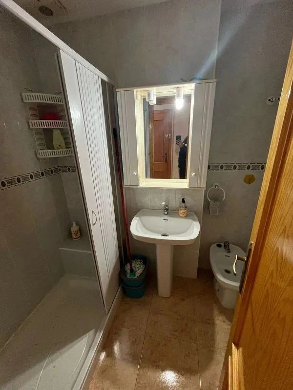 TORREVIEJA  2 HABS POR DEBAJO HABANERAS 137.000 EUROS.