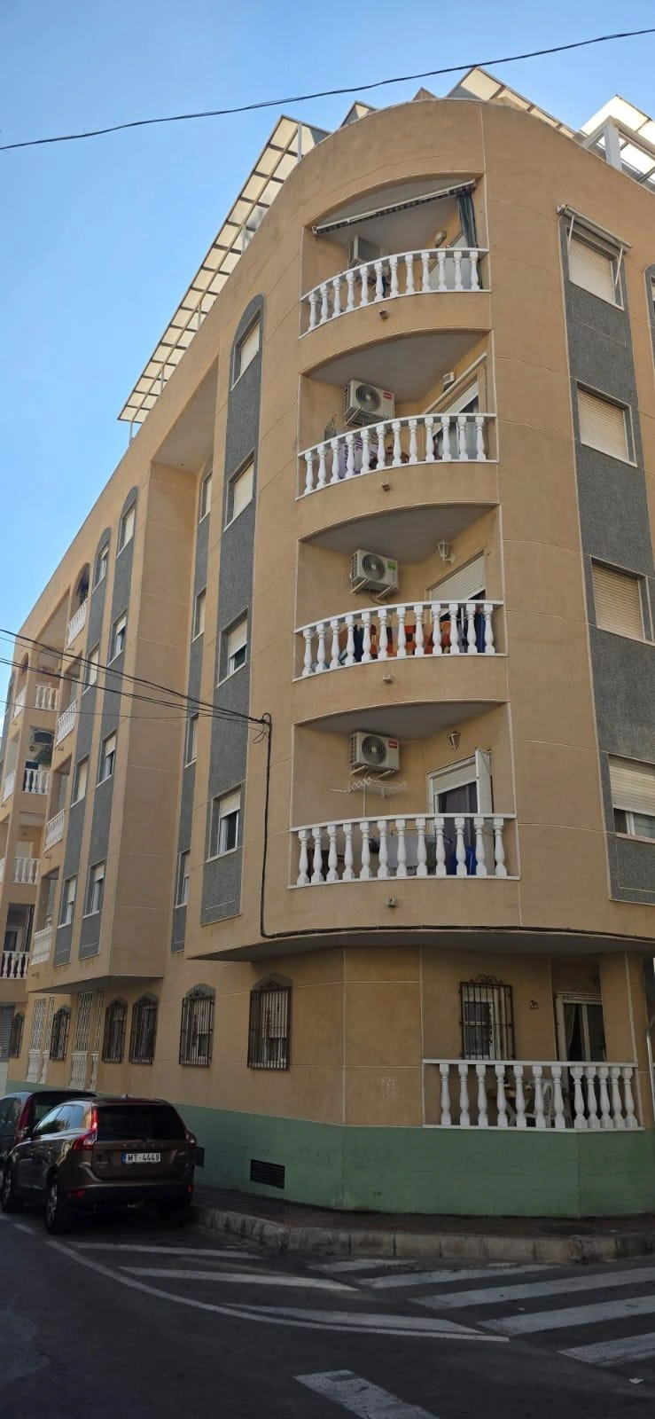 TORREVIEJA 2 HABS + GARAJE ZONA HABANERAS...