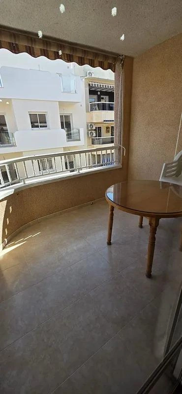 A 5O METROS PLAYA LOCOS 2 HABS 2 BAÑOS GRAN TERRAZA 154.000€!!!!