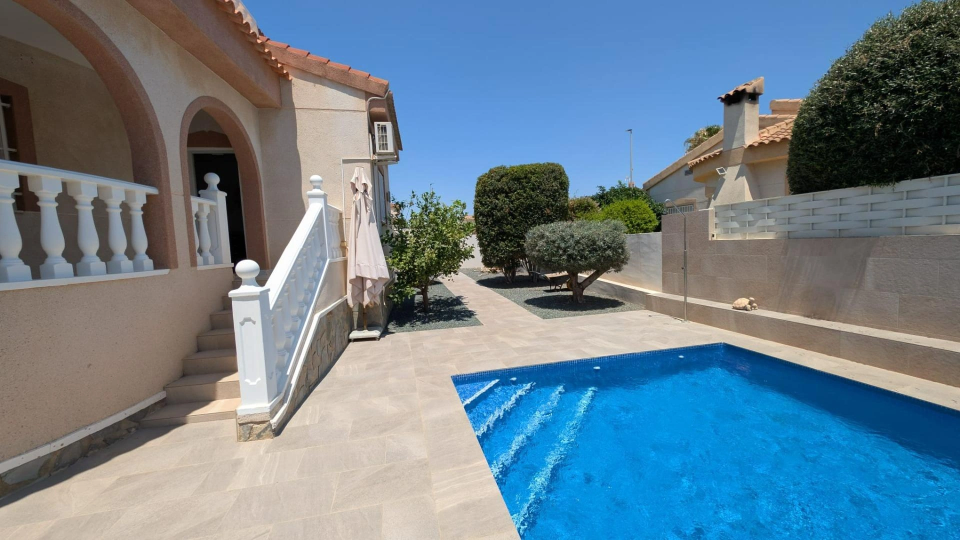 Chalet en venta en Rojales, Alicante