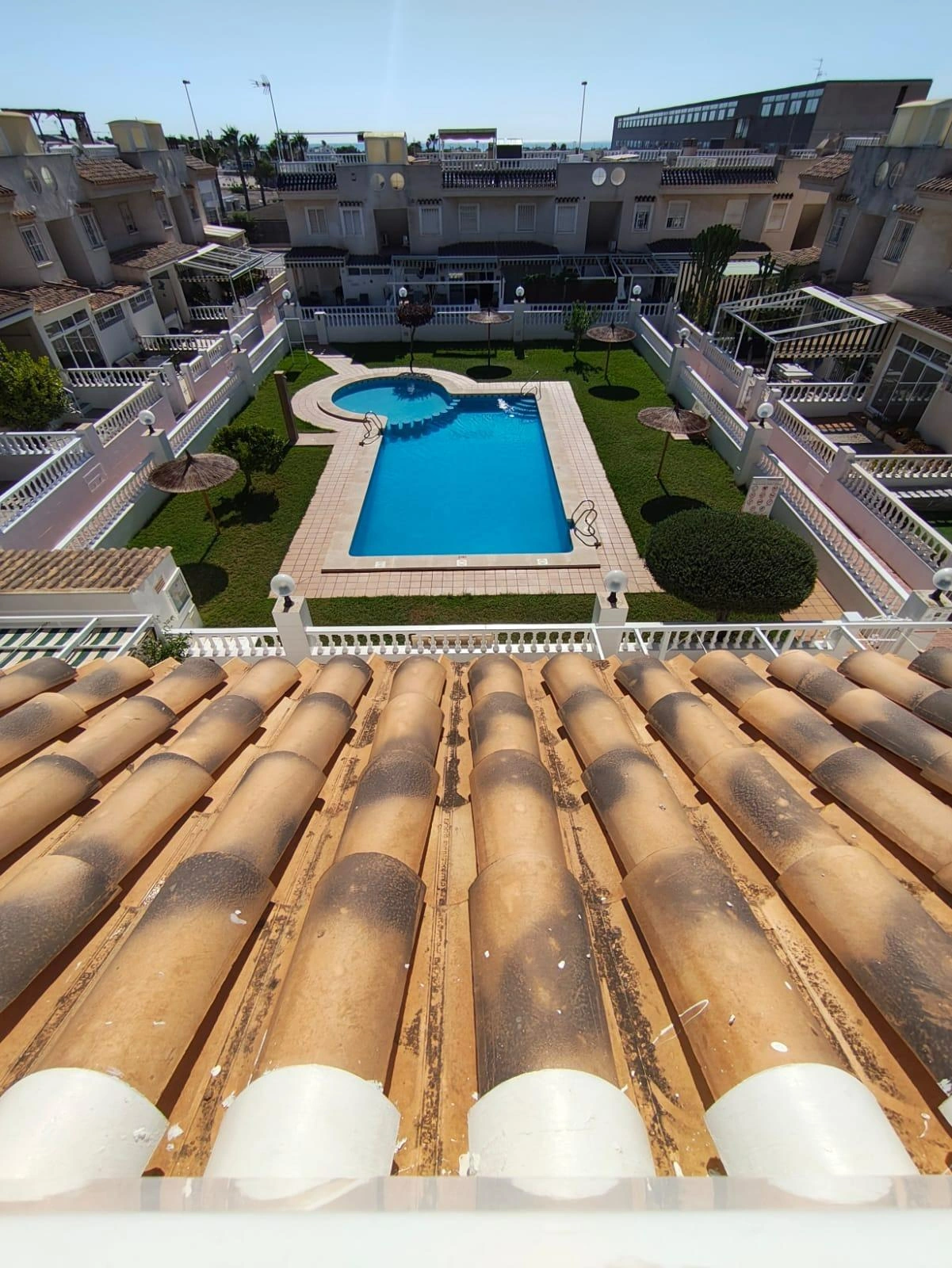 BUNGALOW 2 DORMITORIOS AGUAS NUEVAS, PISCINA COMUNITARIA 149.900€