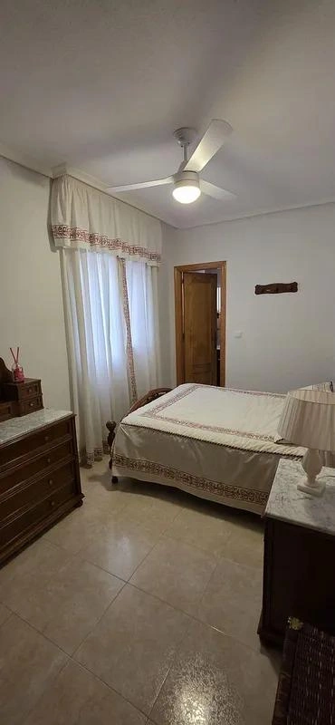 A 5O METROS PLAYA LOCOS 2 HABS 2 BAÑOS GRAN TERRAZA 154.000€!!!!