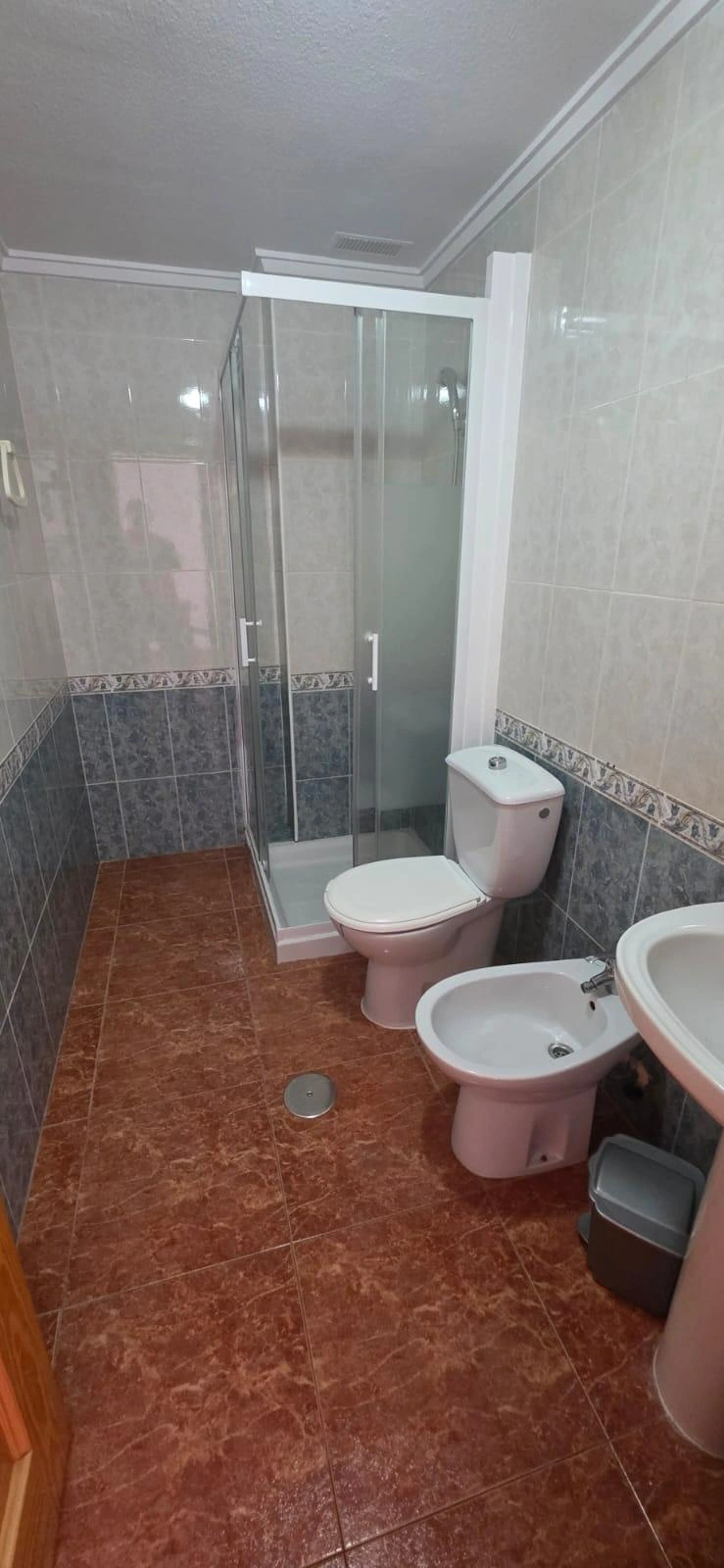 TORREVIEJA 2 HABS + GARAJE ZONA HABANERAS...
