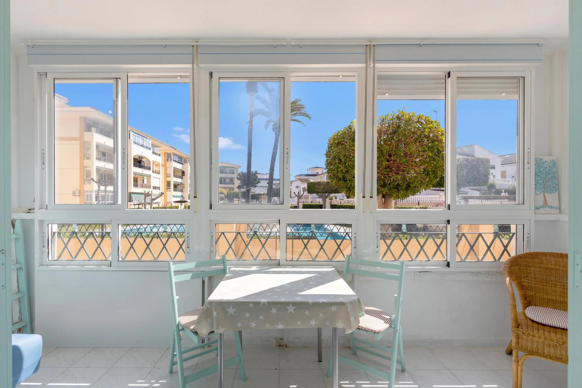 ESTUDIO EN URBANIZACION CON PISCINA COMUNITARIA A 500 METROS DE LA PLAYA DE LA MATA!