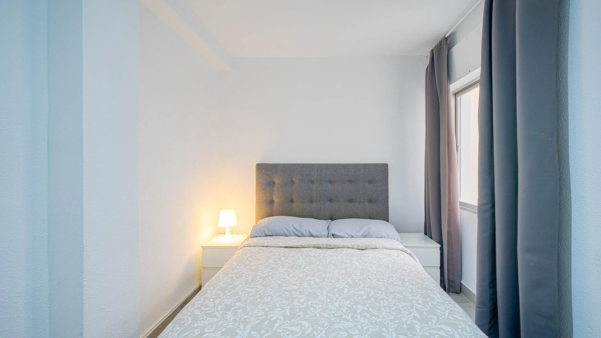 Apartamento reformado de 3 dormitorios a 700 metros del mar, Torrevieja.