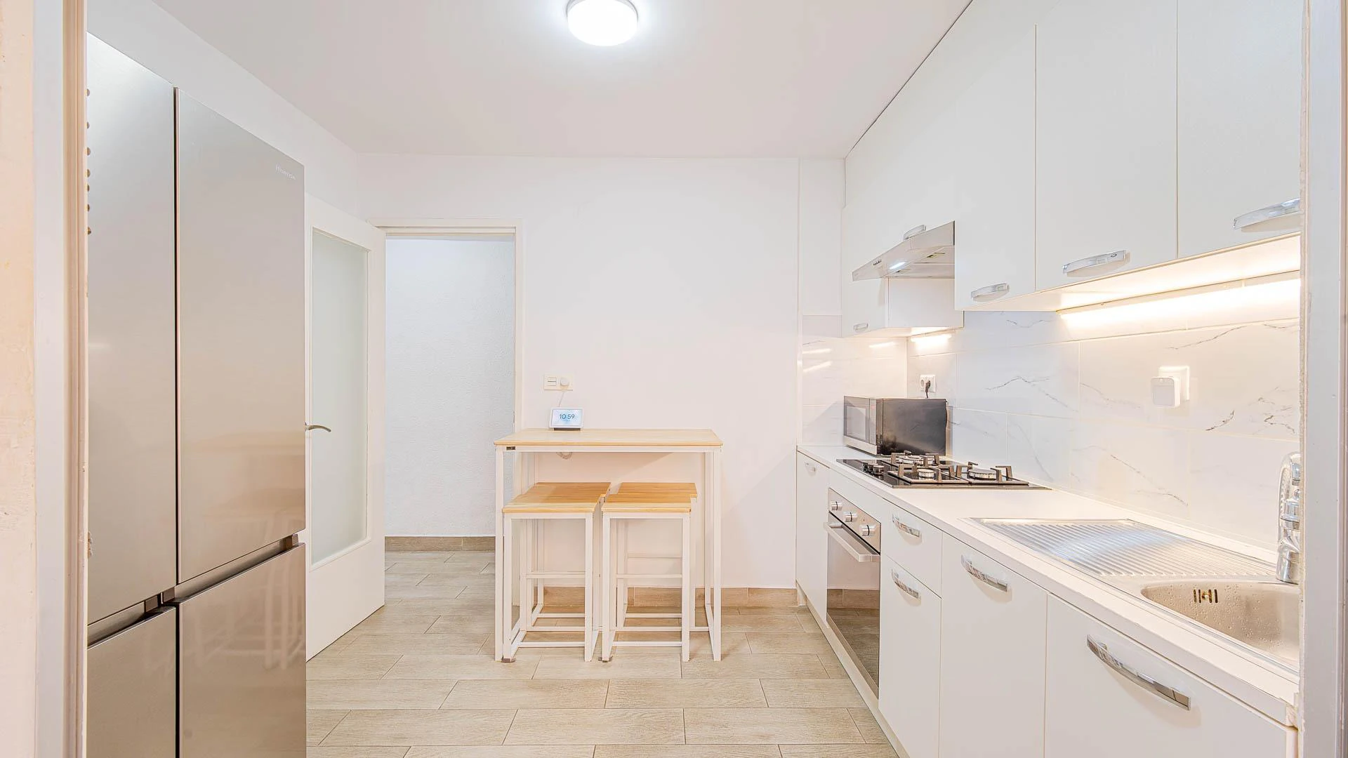 Apartamento reformado de 3 dormitorios a 700 metros del mar, Torrevieja.