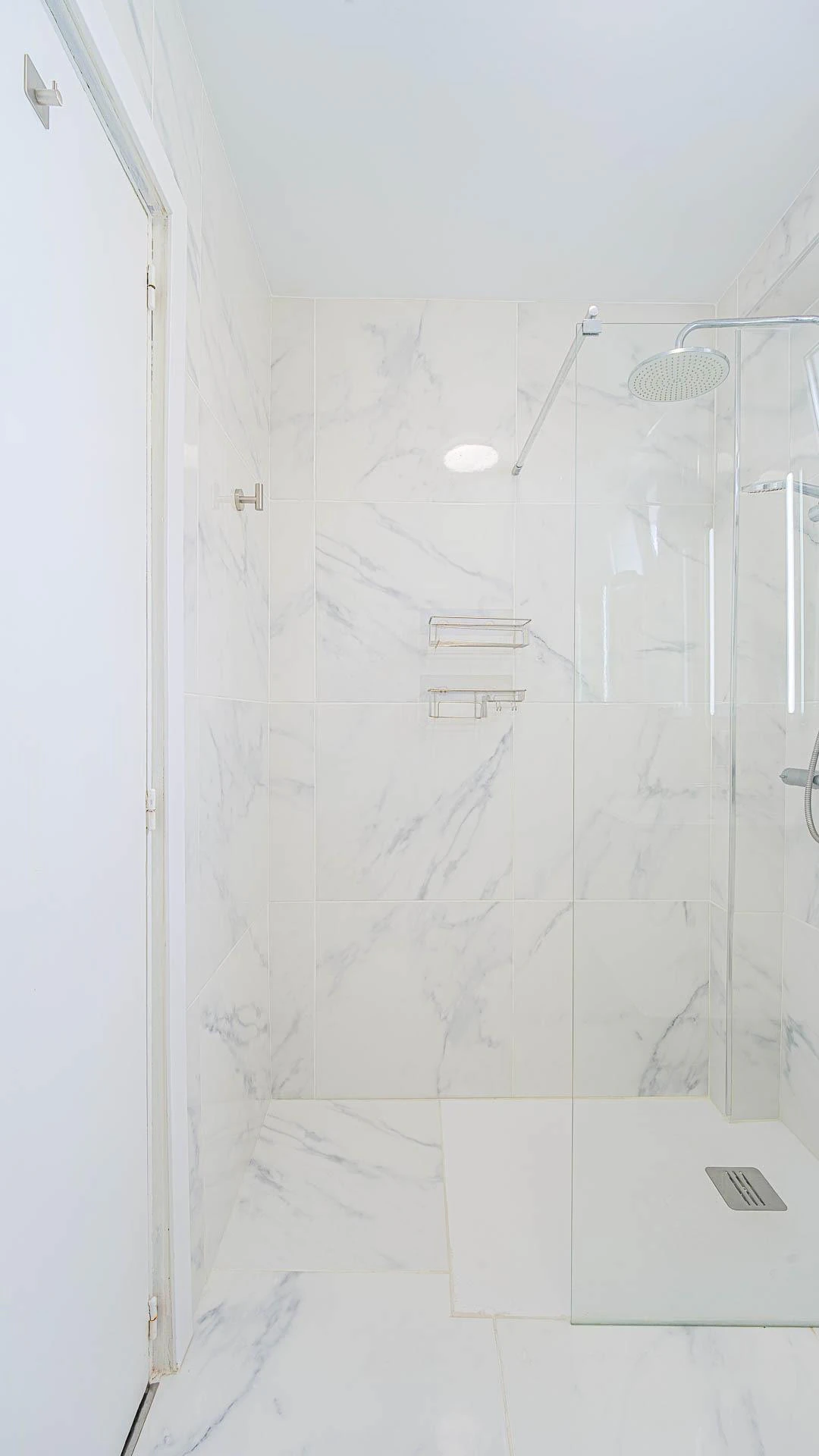 Apartamento reformado de 3 dormitorios a 700 metros del mar, Torrevieja.