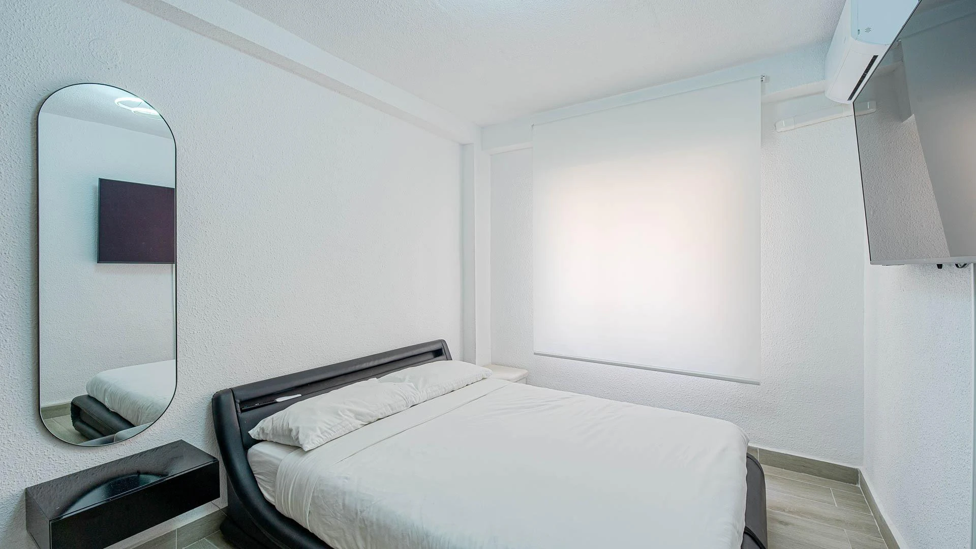 Apartamento reformado de 3 dormitorios a 700 metros del mar, Torrevieja.