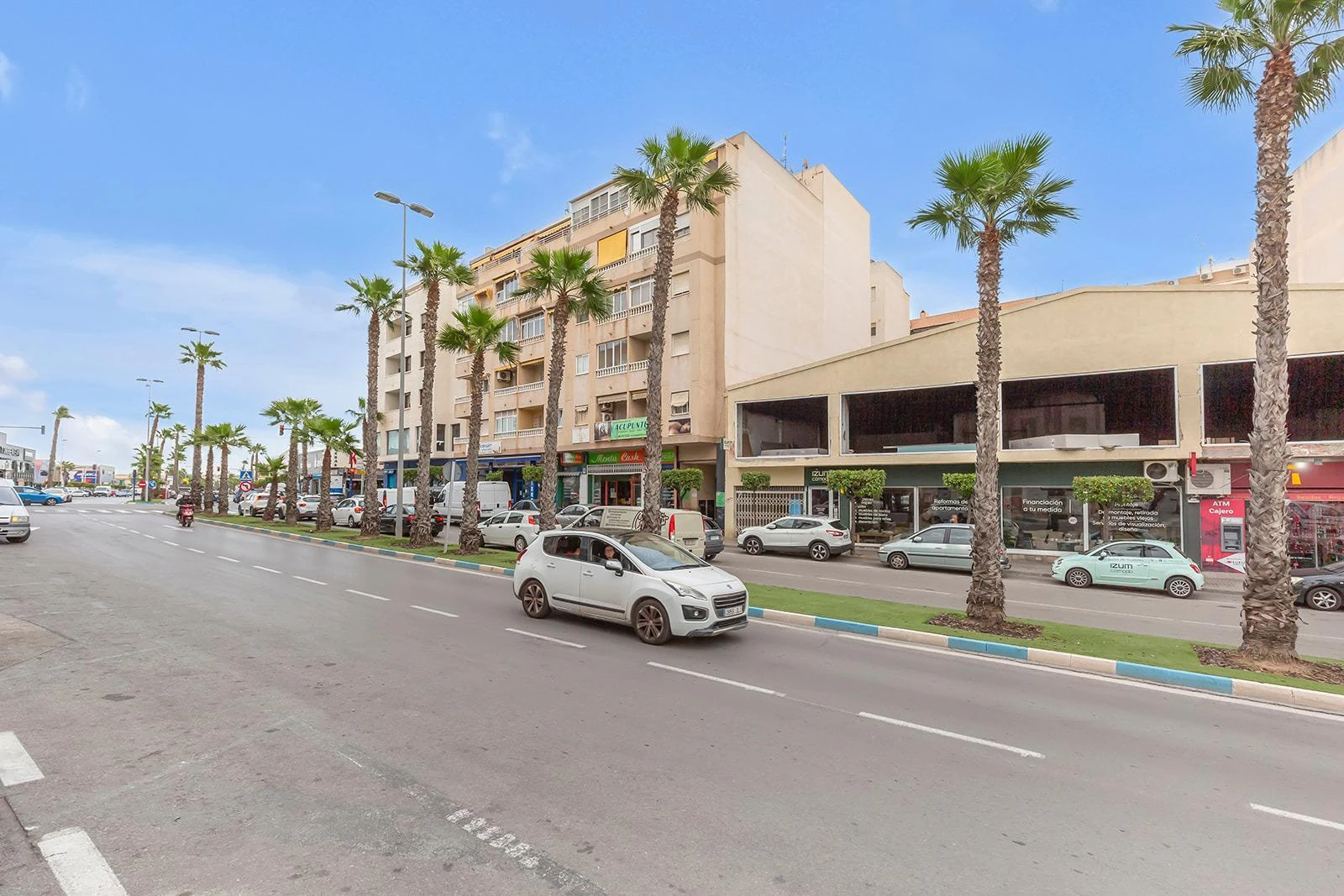 Opportunity for 2 bedrooms with 2 bathrooms