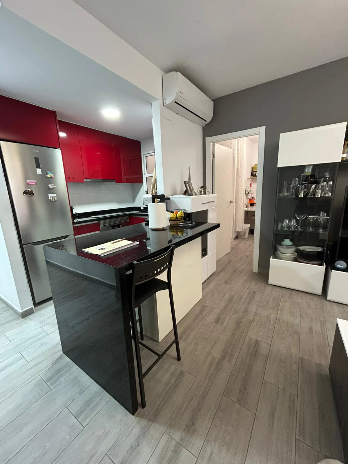 Apartamento planta baja en venta de 2 dormitorios en Torrevieja, Parque de las Naciones.