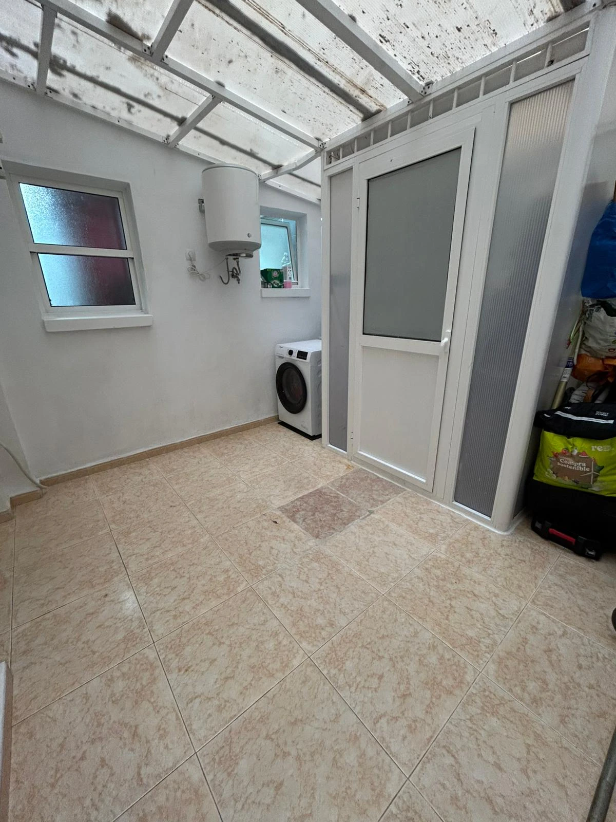 Apartamento planta baja en venta de 2 dormitorios en Torrevieja, Parque de las Naciones.