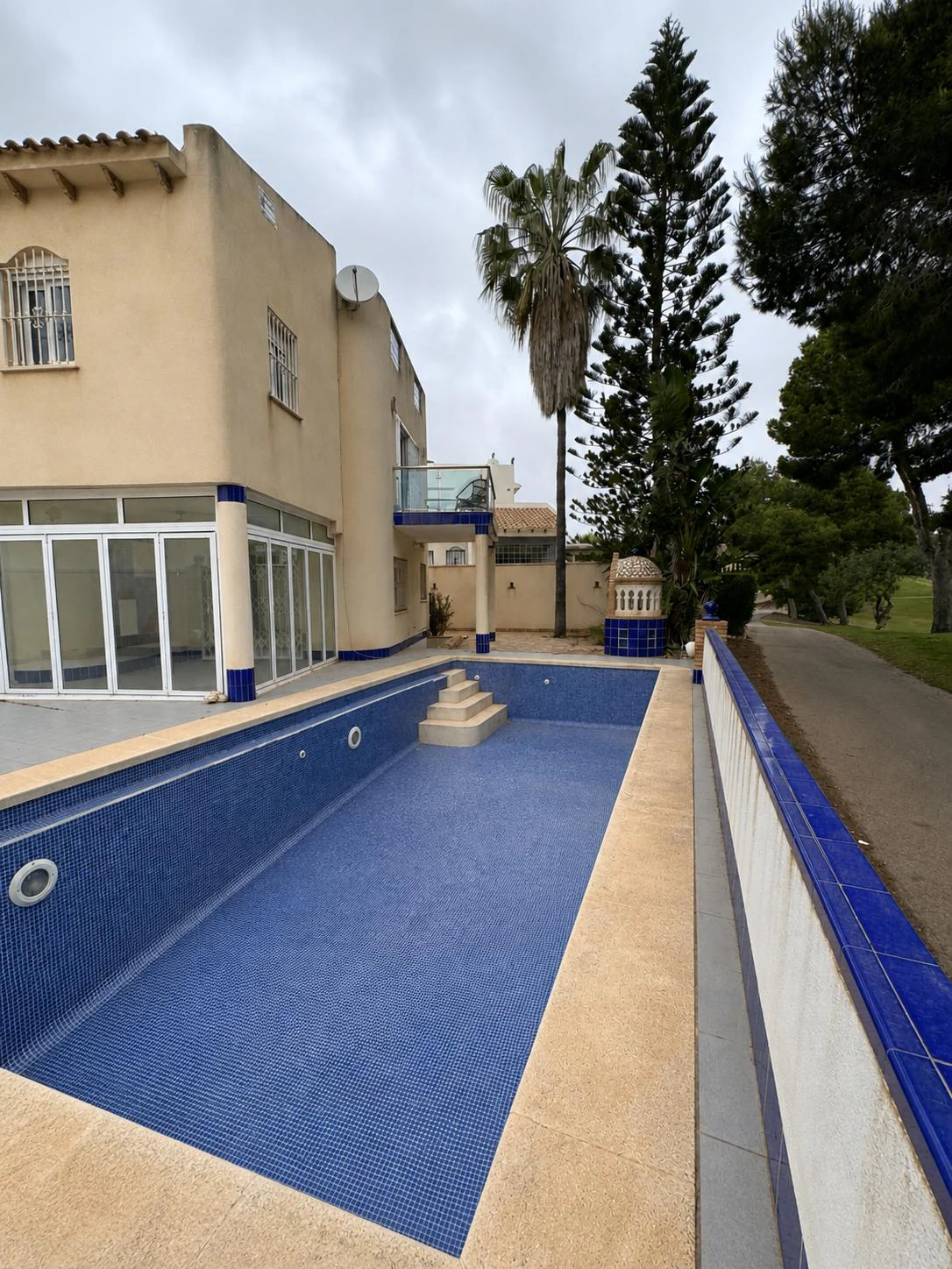 Chalet en venta en Orihuela Costa, Las Ramblas - 4 habitaciones, 3 baños con increíbles vistas