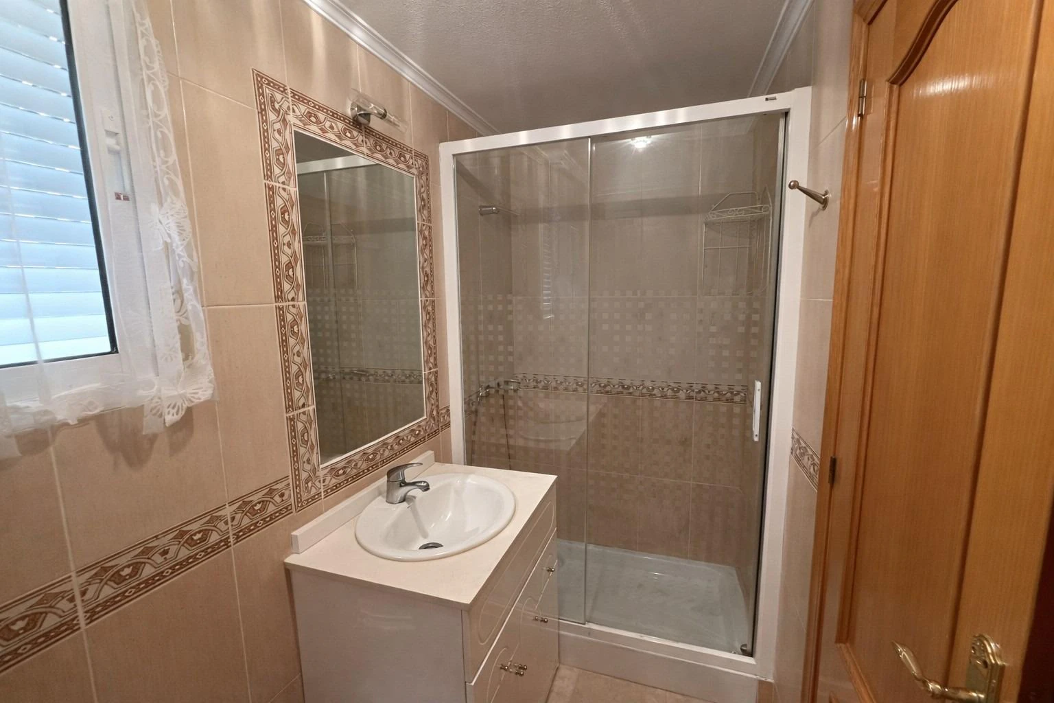 Oportunidad Ático 2 dormitorios con solarium privado SUR