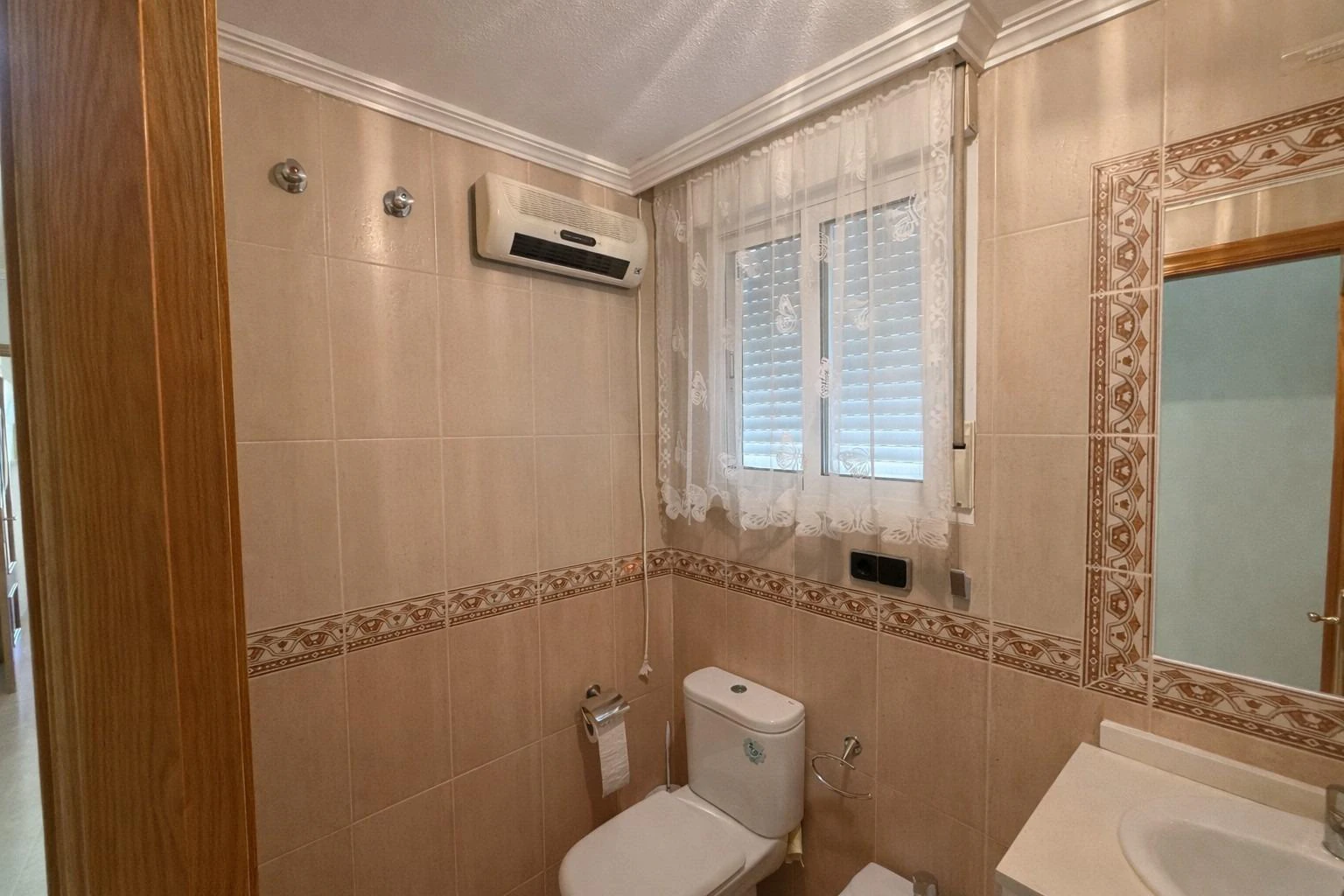 Oportunidad Ático 2 dormitorios con solarium privado SUR
