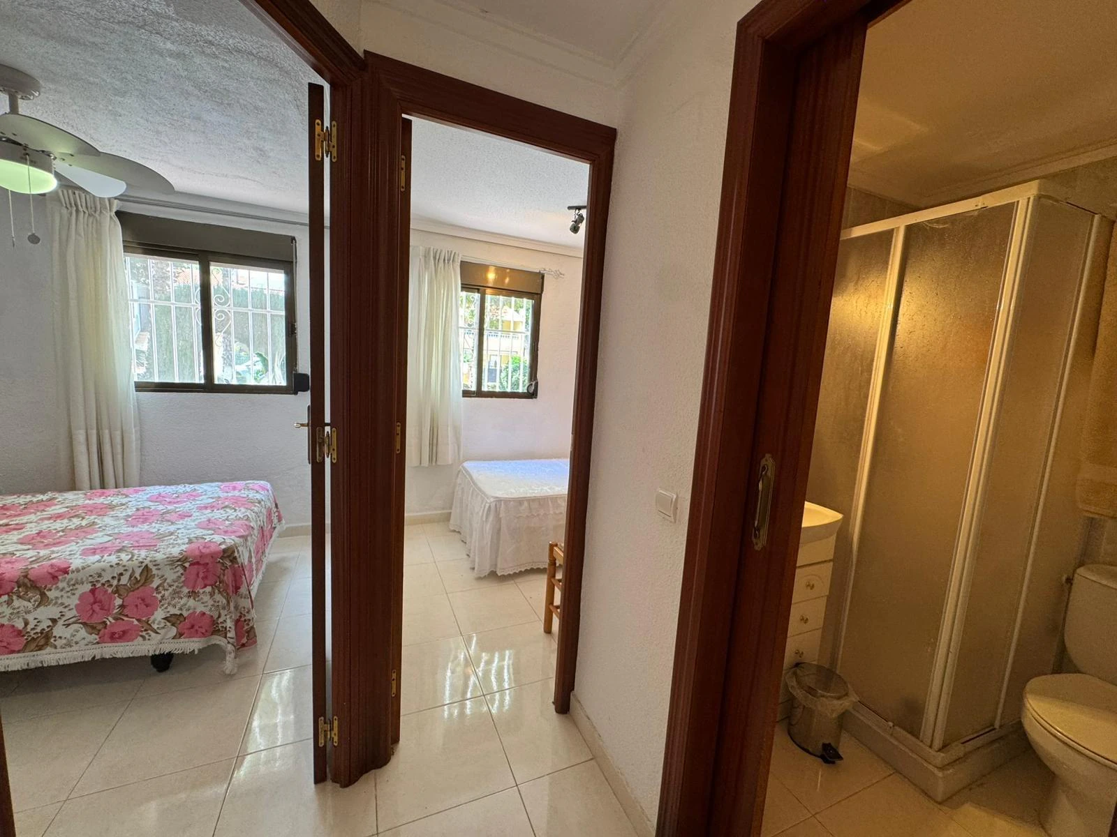 Bungalow planta baja con 3 dormitorios y 2 baños a 300m de Playa de Los Náufragos
