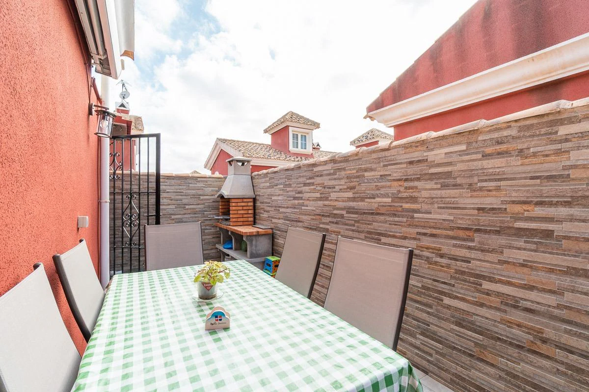 Casa adosada en venta en Orihuela Costa