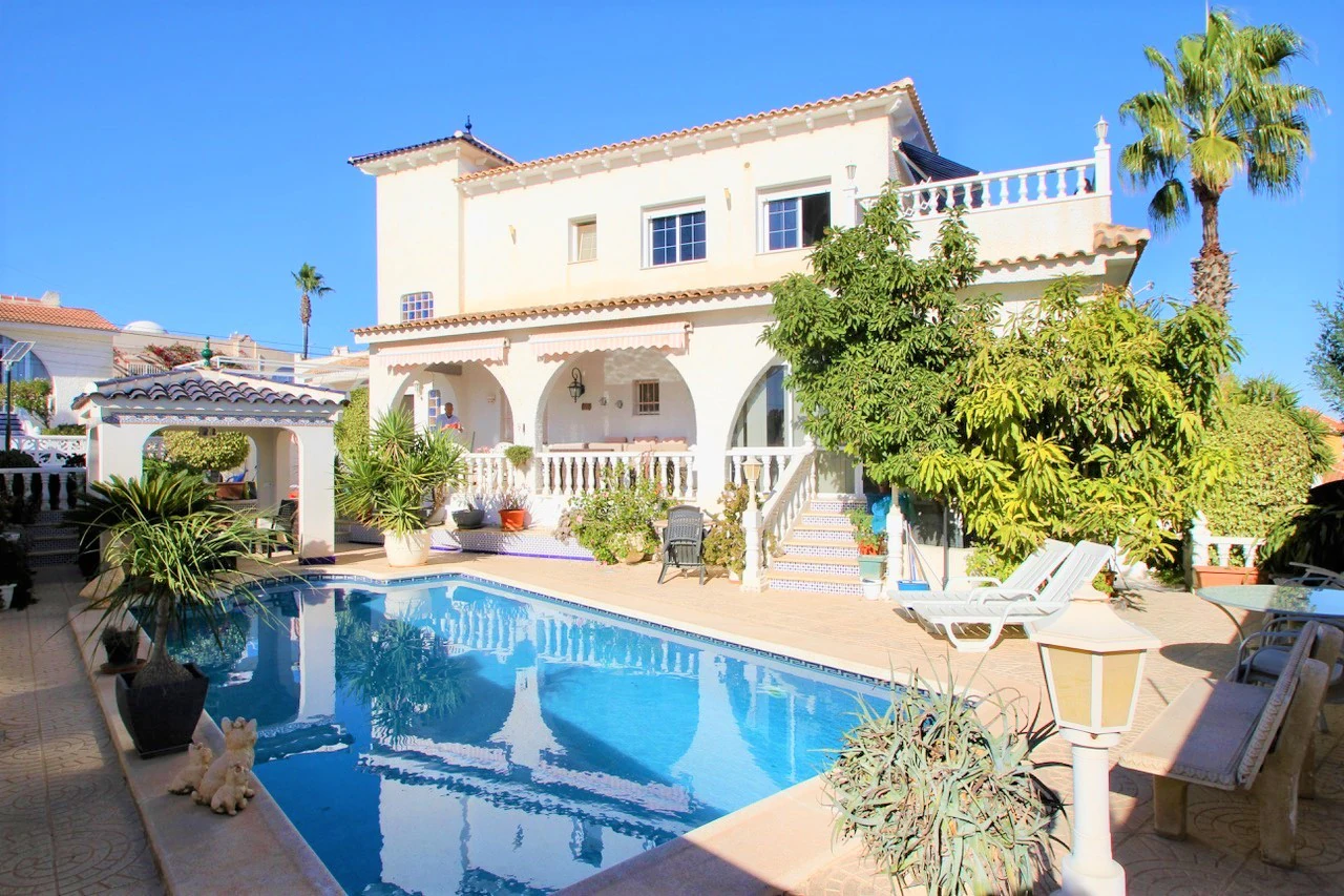 Chalet/Villa en venta en Orihuela Costa