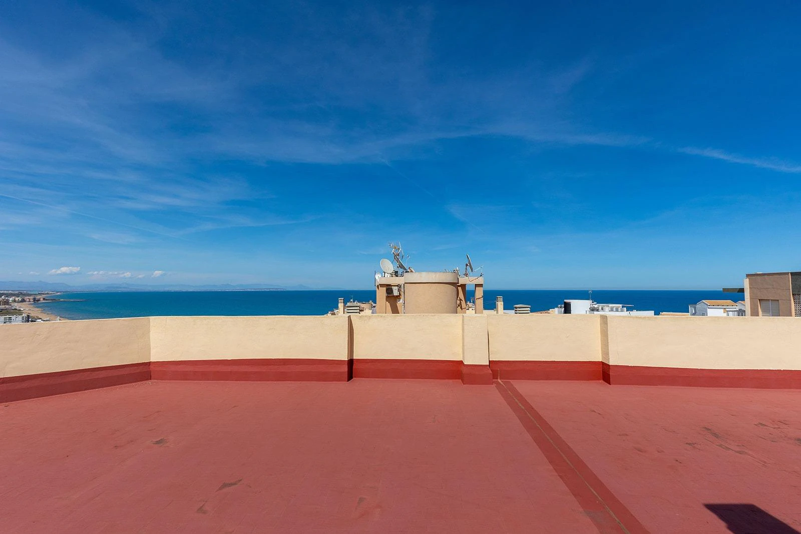 Encanto Mediterráneo en Los Leandros