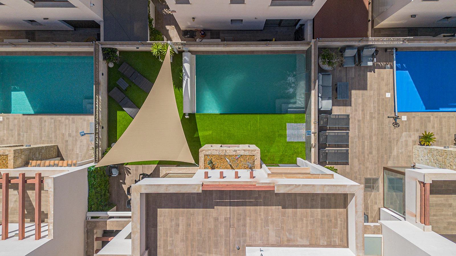 Oportunidad Villa Obra Nueva en Pueblo Bravo