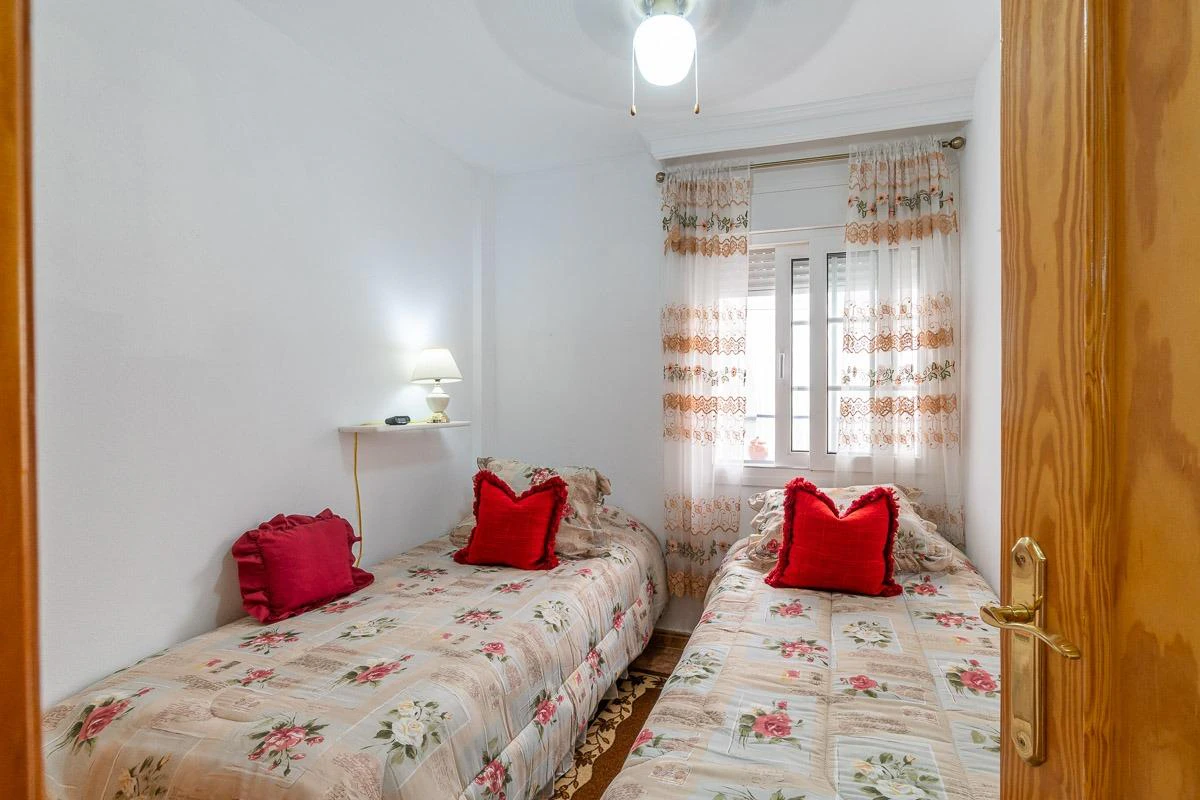 Casa adosada en venta en Orihuela Costa