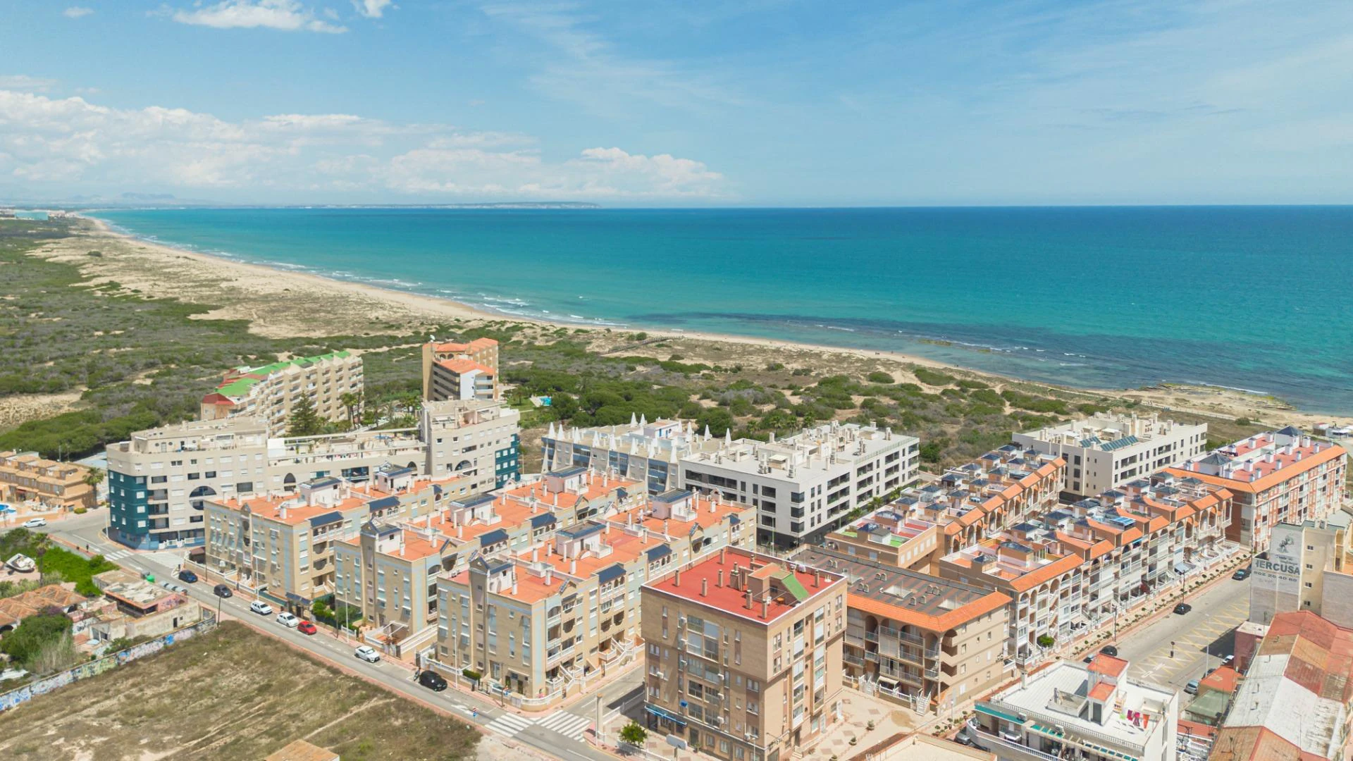 Vistas al mar a 200 metros de la Playa de La Mata