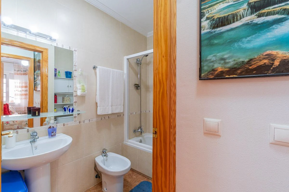 Casa adosada en venta en Orihuela Costa