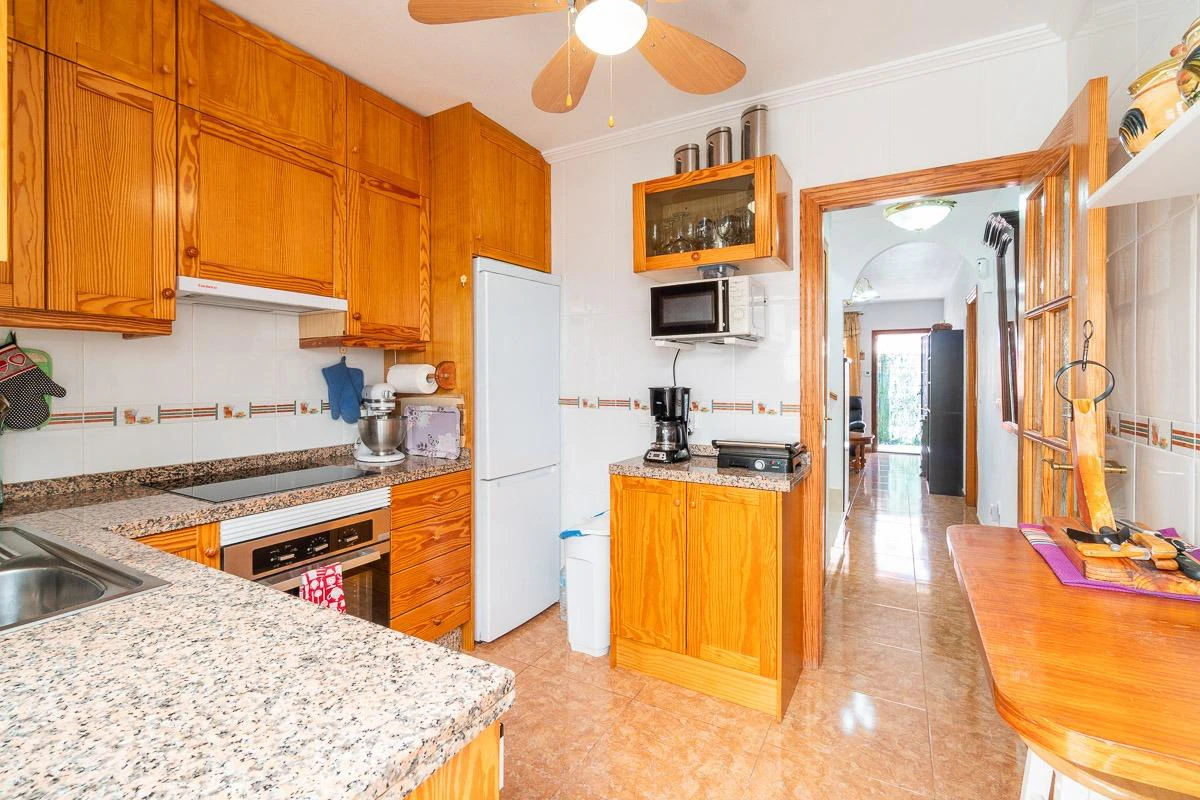 Casa adosada en venta en Orihuela Costa