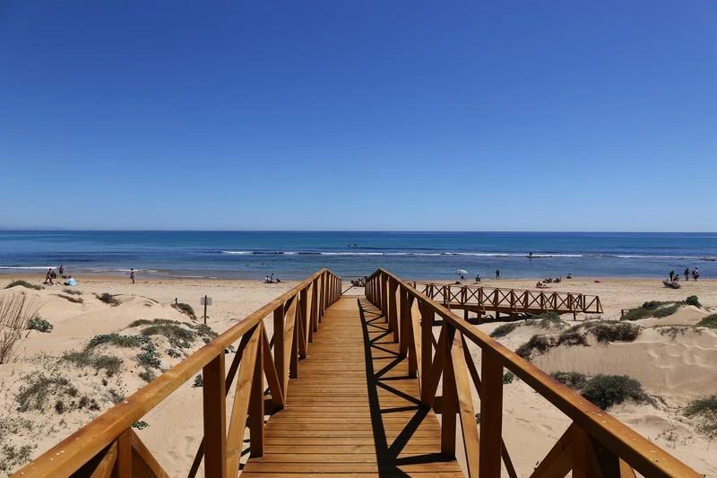 ENCANTADOR APARTAMENTO DE 1 DORMITORIO CON VISTAS AL MAR A 50 METROS DE LA PLAYA ️✨
