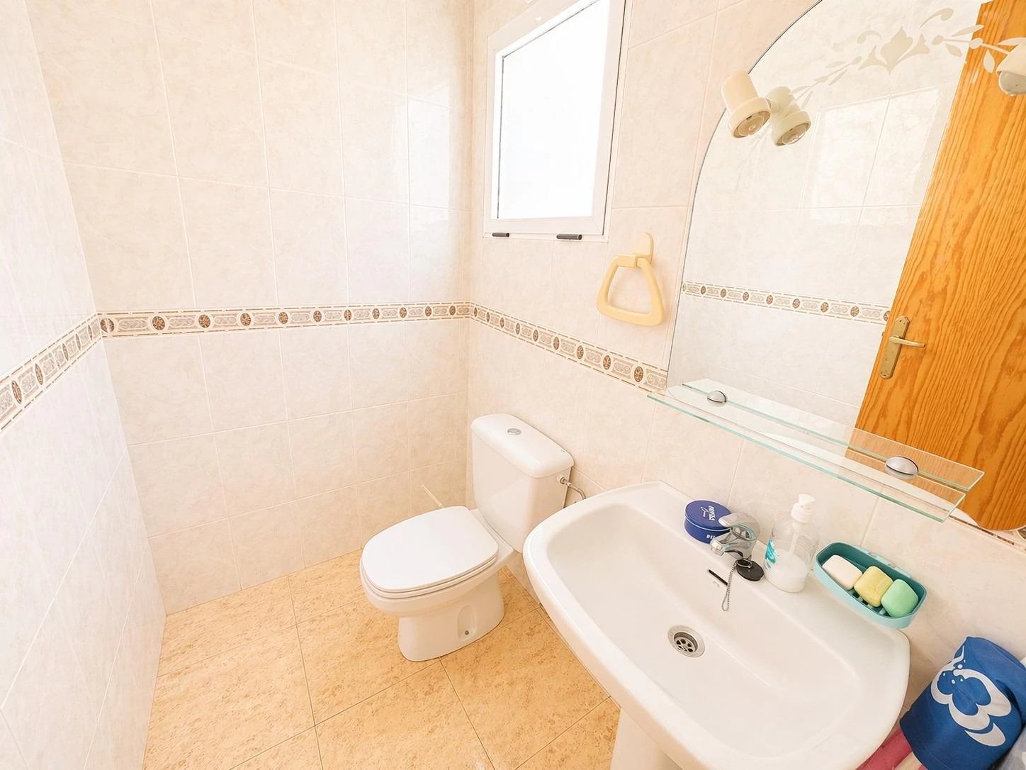 Ático en venta en Torrevieja, a tan solo 200 metros de la playa de Los Locos.
