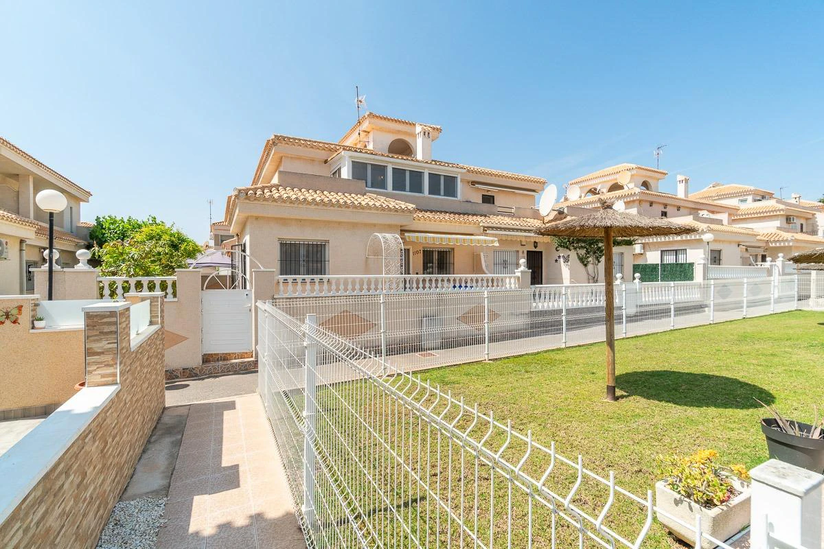 Chalet/Villa en venta en Orihuela Costa