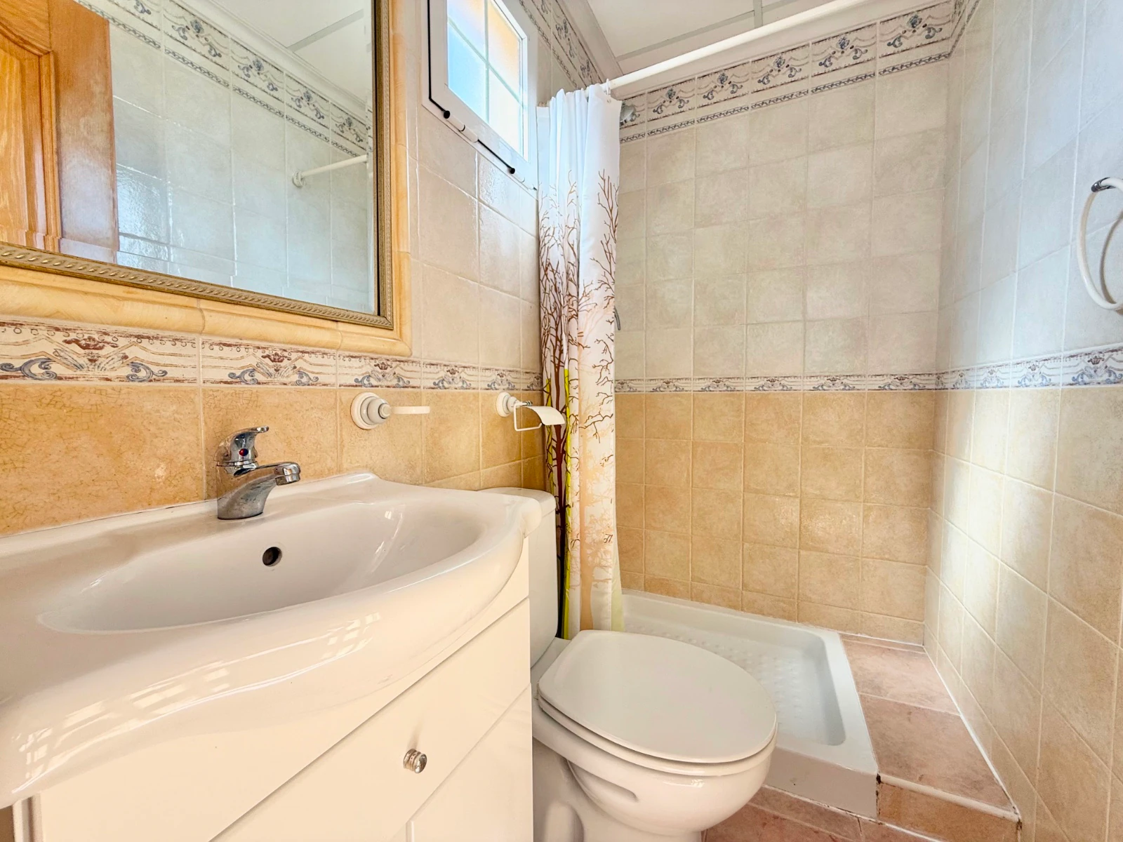 Casa adosada en venta en Guardamar